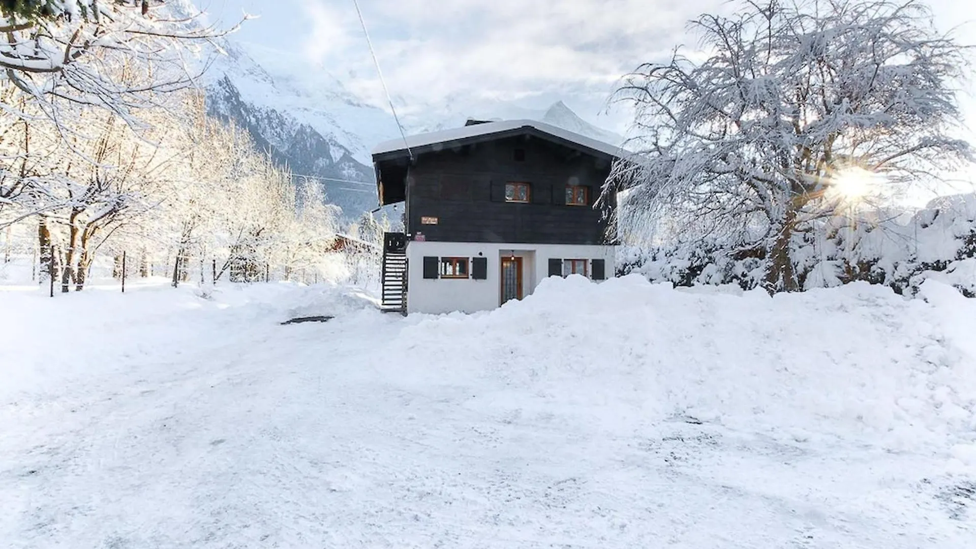 Ferienwohnung Les Fleurs De Cham - Jardin Vues - Renove Chamonix