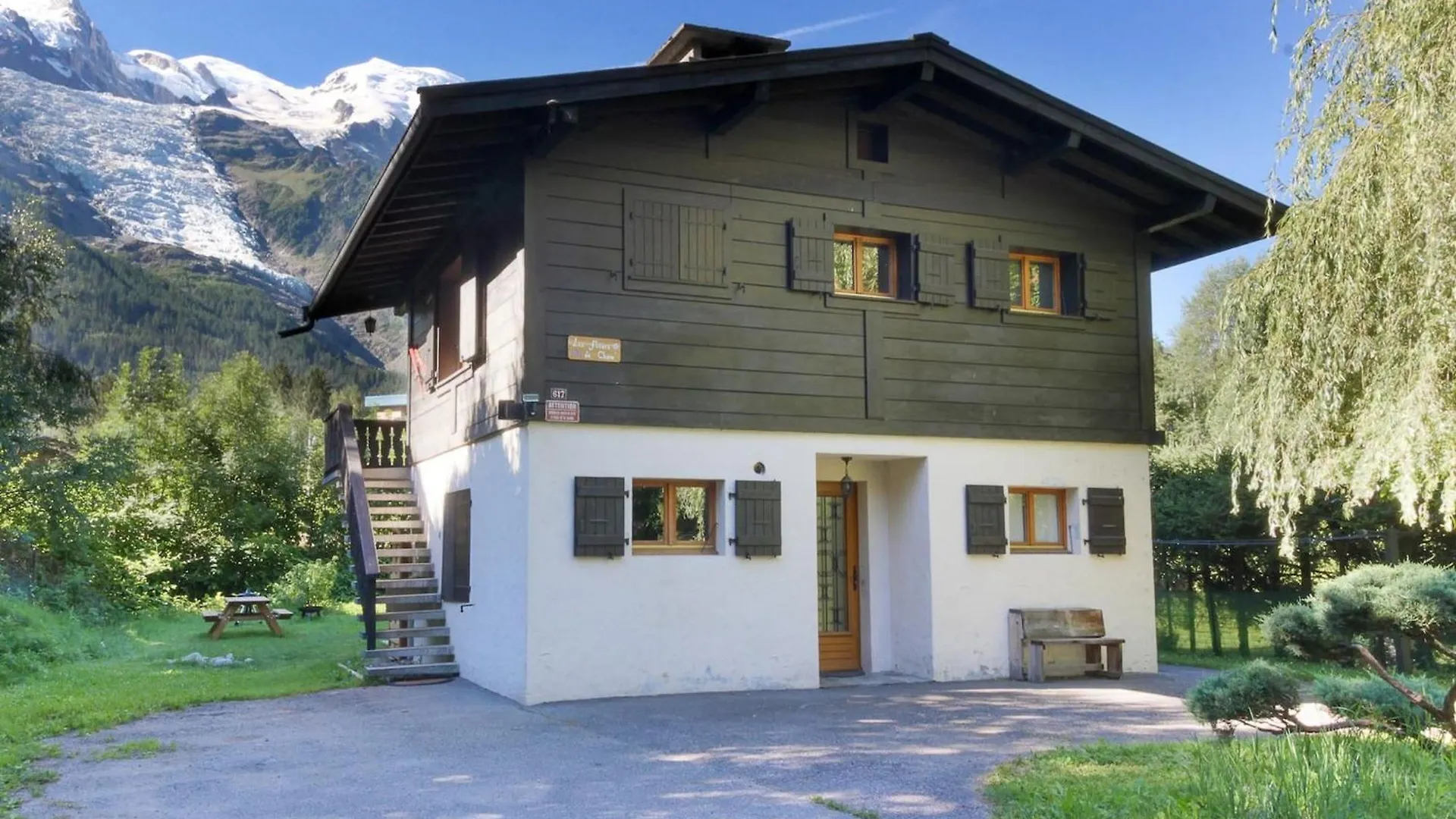 Ferienwohnung Les Fleurs De Cham - Jardin Vues - Renove Chamonix Frankreich