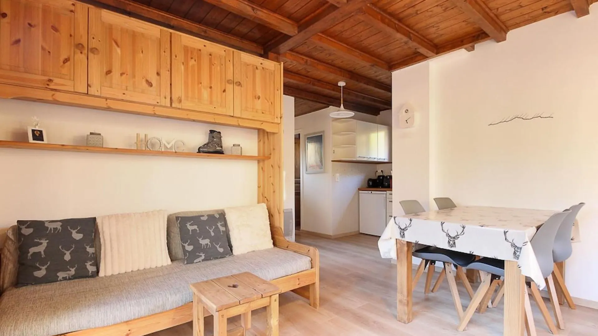 Ferienwohnung Les Fleurs De Cham - Jardin Vues - Renove Chamonix 0*,  Frankreich